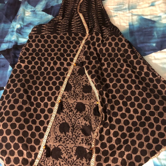 Long yellow cotton dress with black long shrug - Picture 1 of 4